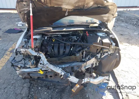 2014 Ford Focus Se from USA, damaged, VIN 1FADP3F24EL330775